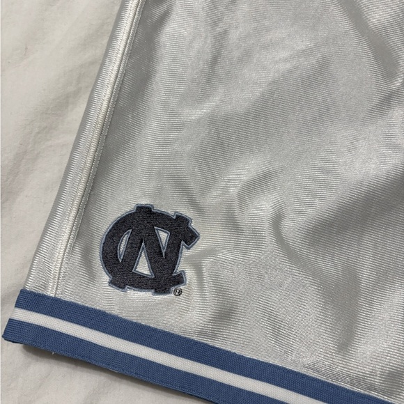 Vintage Reversible Jordan Shorts - Picture 8 of 8